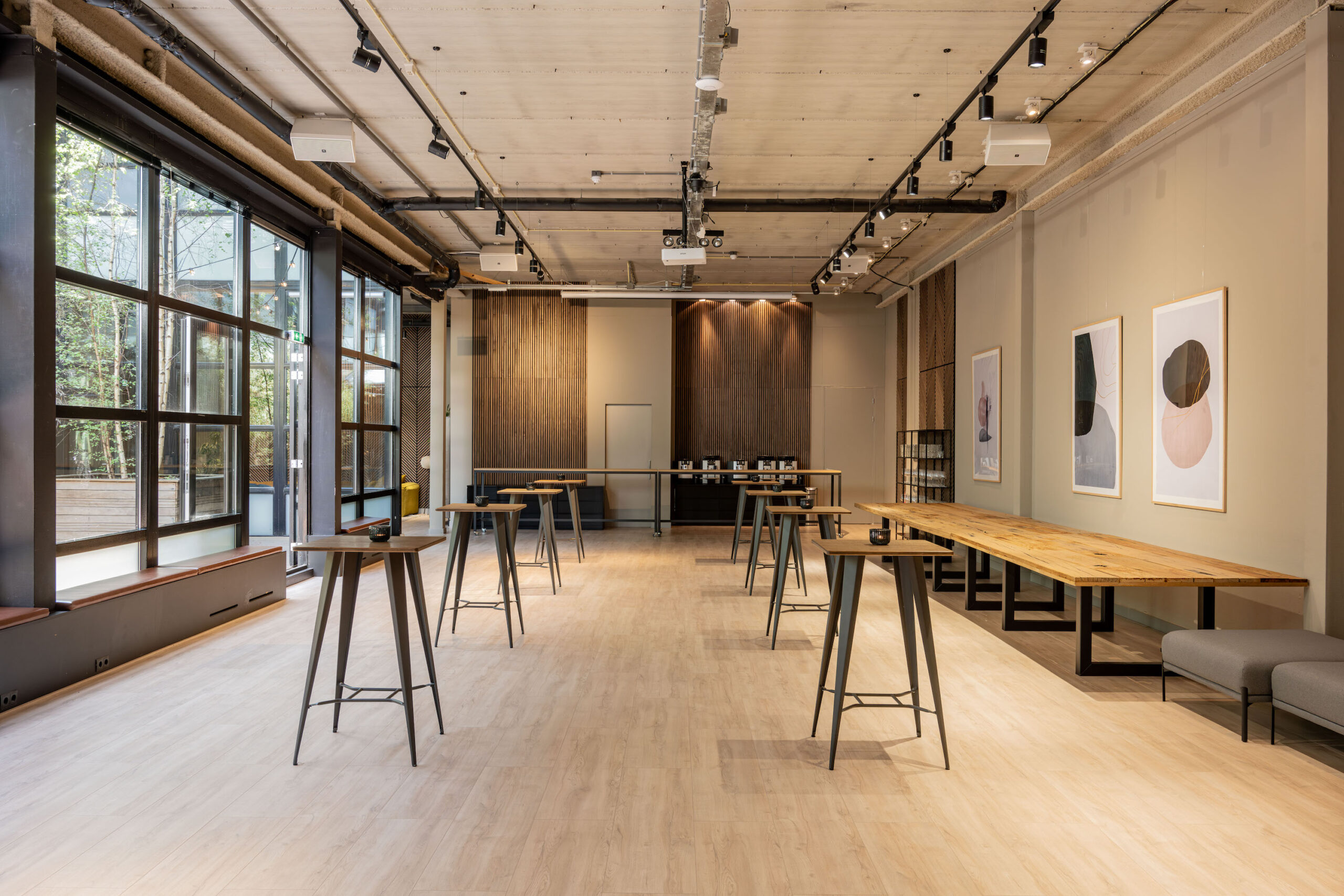 Venue Collective - The Lounge - Catering / Food & Beverage